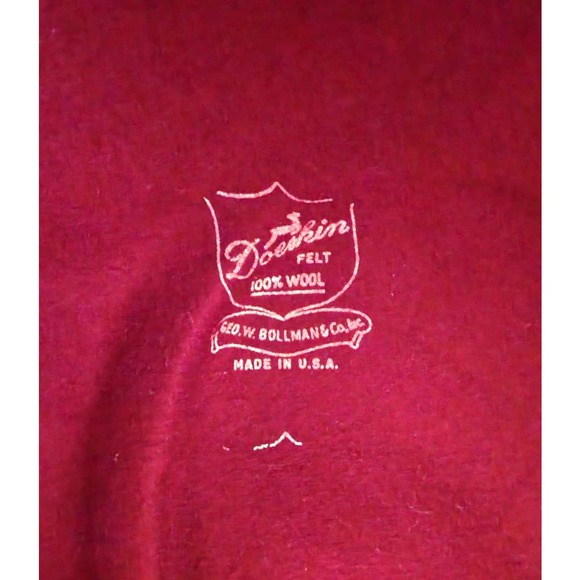 Vintage Mr. Charles Doeskin Felt 100% Wool Cranberry Dome Hat w/Large Feather - Picture 8 of 8